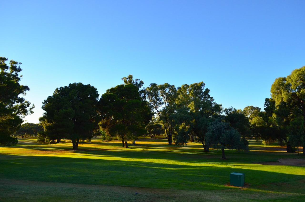 Renmark Country Club Extérieur photo